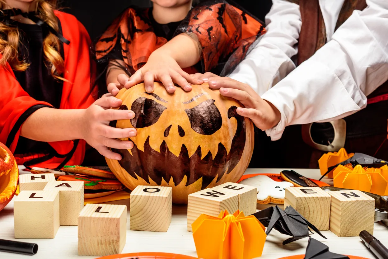 fun halloween riddles