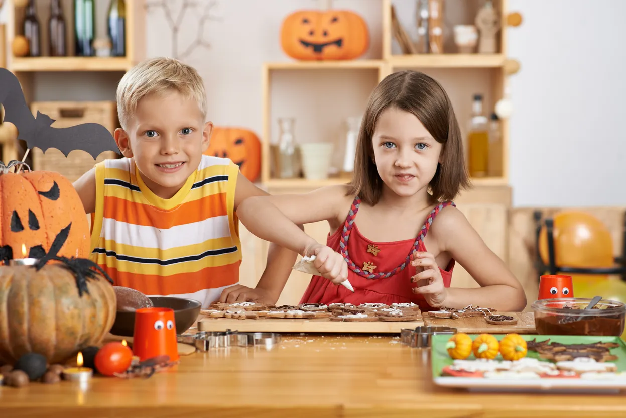 halloween themed trivia questions